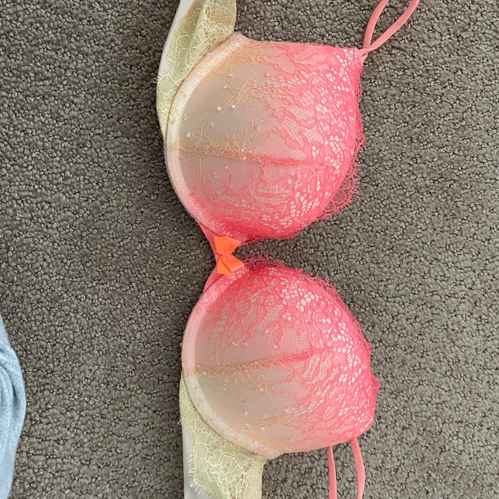Bra